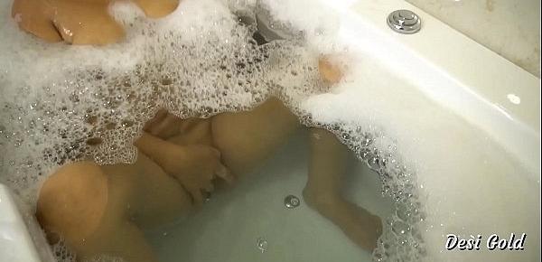  Rich Indian Bhabhi Masturbate With Fun in Bathtub